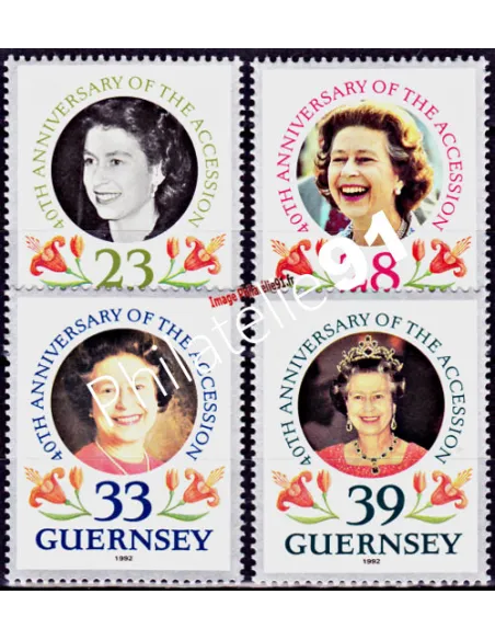 GUERNESEY - n°  556 à 559 ** - S. M. Elizabeth II