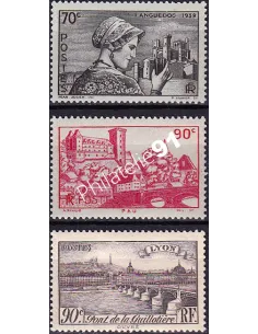 Timbres n° 448 à 450 neufs, collection timbres France