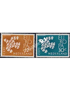 Timbres des PAYS-BAS n° 738 à 739 - EUROPA 1961
