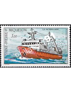 ST PIERRE ET MIQUELON n°482, Chalutier La Normande, timbre des Dom Tom
