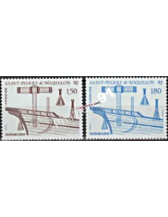 Timbres de ST PIERRE ET MIQUELON n° 561 à 562,Outils de calfat