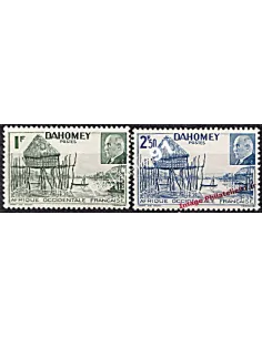 Timbre de Dahomey n° 149 et 150, Village lacustre et effigie de Pétain