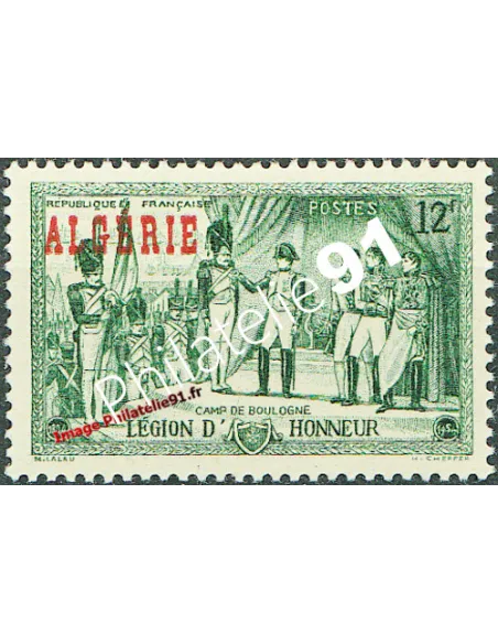 Timbre d'Algérie n° 315 - 150ème anniversaire de la distribution de la Légion d'Honneur par Napoléon 1er au camp de Bou