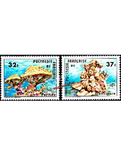 POLYNESIE - n°  130 à 131 ** - Thème flore