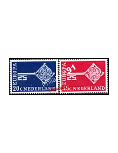 Timbres des PAYS-BAS n° 871 et 872 - EUROPA 1968