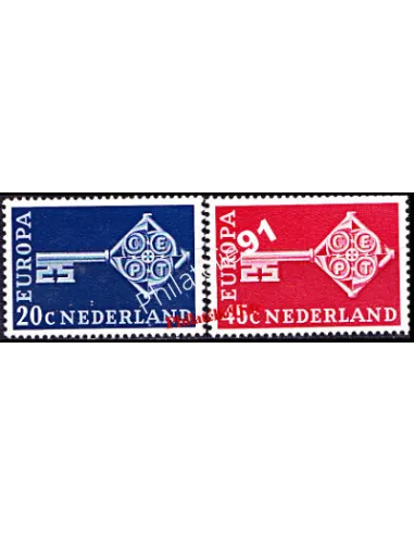 Timbres des PAYS-BAS n° 871 et 872 - EUROPA 1968
