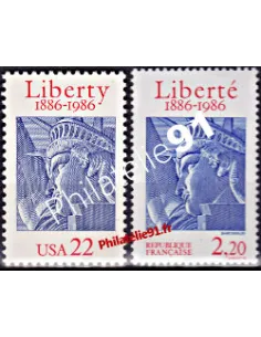Émission commune, France-USA, n° 2421 et 1672, timbres Monde