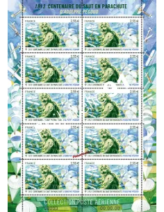 Feuille de timbres de Poste Aérienne n° 76. Centenaire du saut en parachute d'Adolphe Pégoud.
