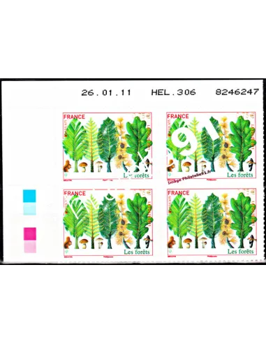 -  Timbres adhésifs "Forets" -  coins datés