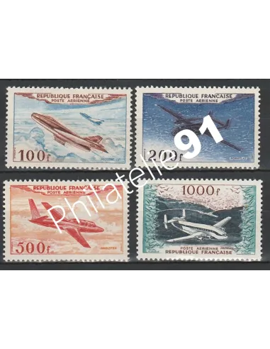 Timbre PA n° 30 à 33 - Avions.
