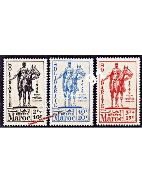 timbres du Maroc n° 241 à 243, Statue équestre de Lyautey à Casablanca