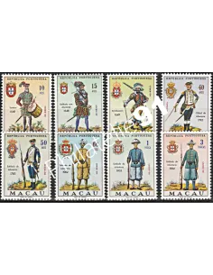 Timbres de Macao n° 403 à 410 - Uniformes et armoiries