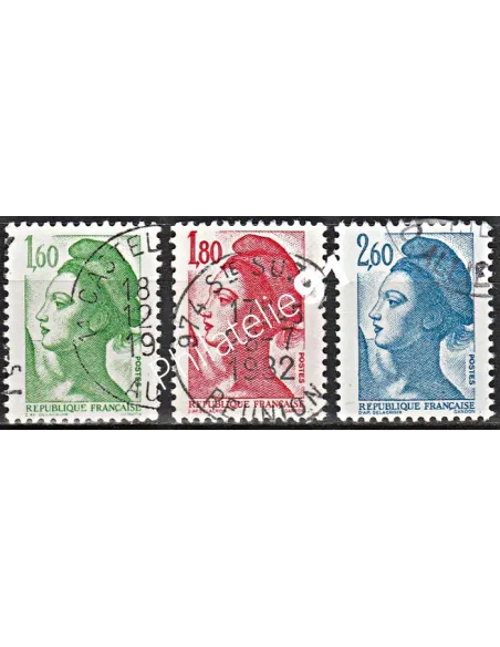 Timbre n° 2219 à 2221  oblitéré - collection timbres France