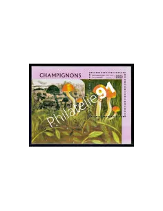 Bloc-feuillet de GUINEE n° 117 - CHAMPIGNONS