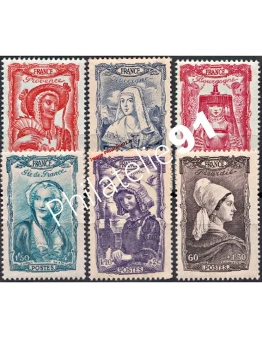 Timbres de France n° 593 à 598 - Série Coiffes régionales