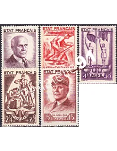 Timbres de France n° 576 à 580 - Au profit du Secours national