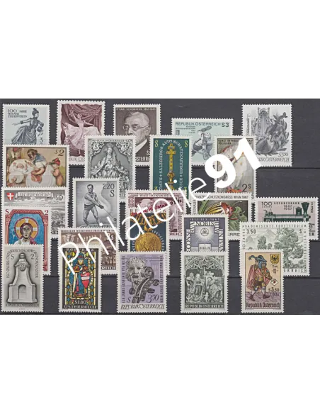 AUTRICHE, Année compléte 1967, collection timbres Europe