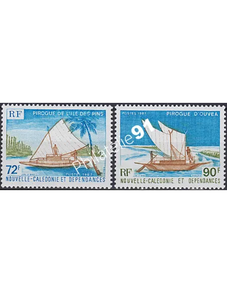 NOUVELLE CALEDONIE, n° 535 à 536, pirogues, collection timbres Dom-Tom