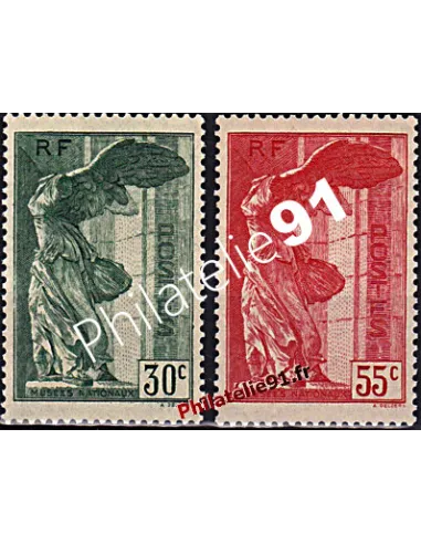 Timbres de France n° 354 et 355 - Victoire de Samothrace