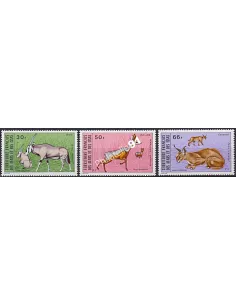 Timbres d'AFARS ET ISSAS, PA n° 80 à 82, timbres des colonies