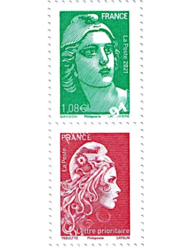 n° 5496 et 5253A - Paire verticale : Marianne de Gandon et Mariane l'Engagée issus du Carnet 70 ans de la mention premier Jour