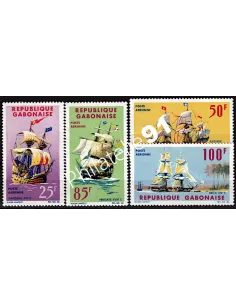 GABON - PA n°   32 à 35 ** - Navires d'autrefois