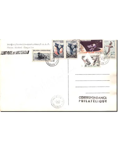 Carte photo des TAAF, timbres des Dom-Tom