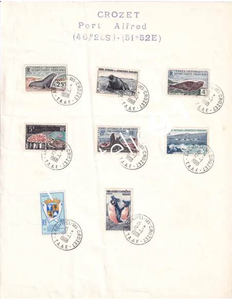 TAAF, Lot de 8 timbres oblitérés sur ducument, timbres des Dom-Tom