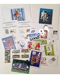 Tous Pays, Lot de 21 documents neufs et oblitérés, Thématique football