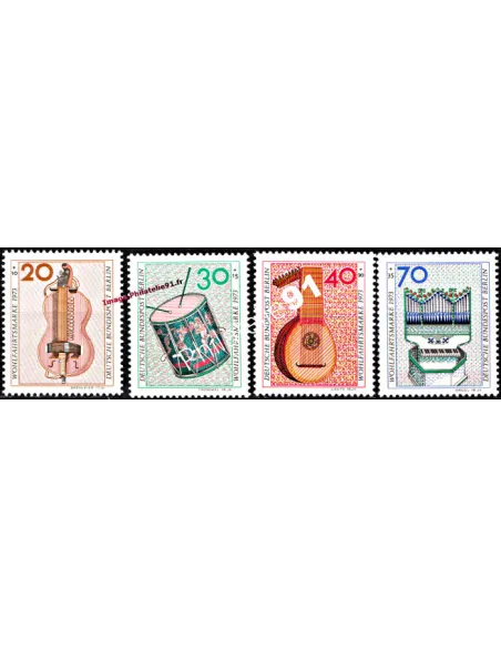 Timbres neufs de BERLIN n° 423 à 426 - Thématique : Musique