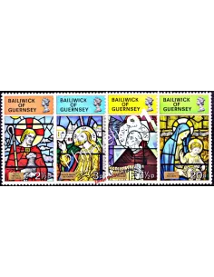 Timbres de GUERNESEY n°79 à 82, Noël, Vitraux, timbres d'europe