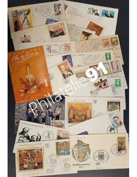TOUS PAYS - Lot 18 documents différents - musique, Timbres Monde